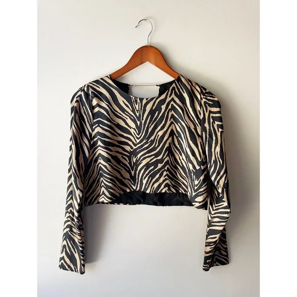 Zara Satin Effect Animal Print Zebra Cropped Long Sleeve Blouse Small - Picture 3 of 4